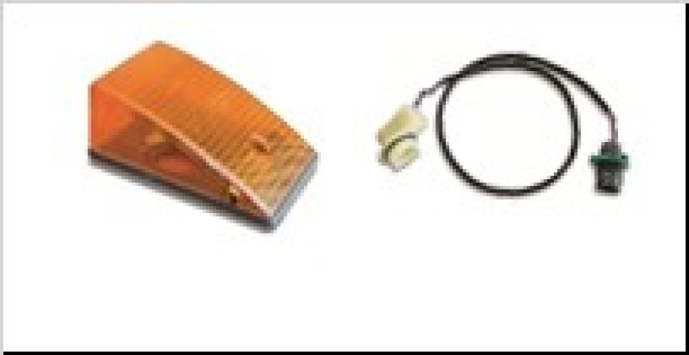 ÇERKEZ ACTROS SİNYAL LAMBA DUYLU