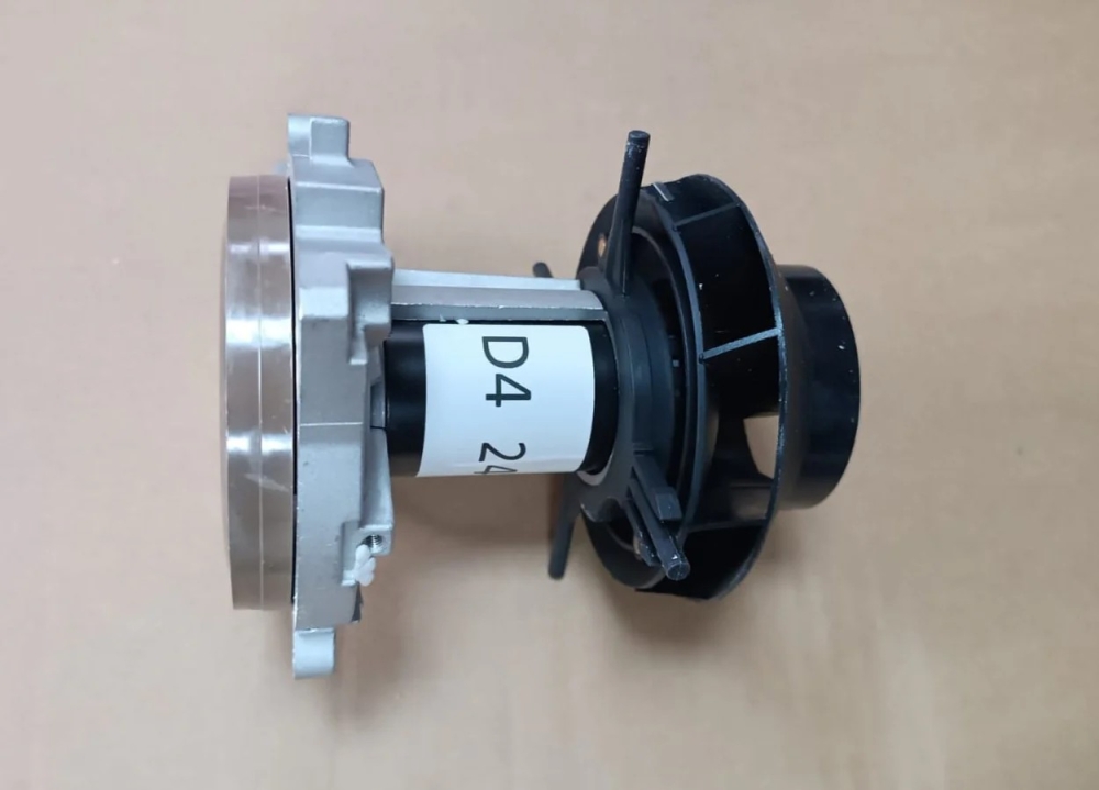 DEMMON EBERSPACHER FAN MOTORU D4 12VOLT
