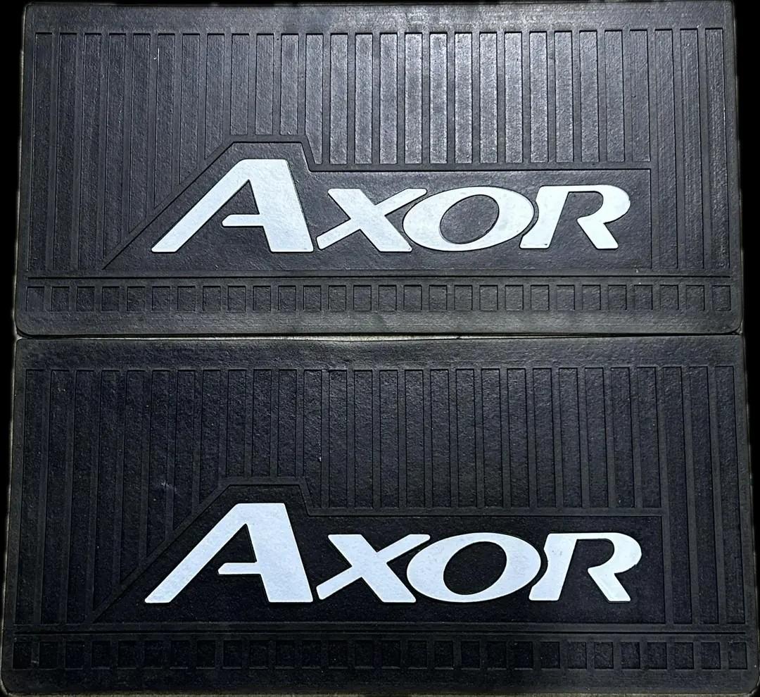 TRAKMOBİL KAUÇUK MERCEDES AXOR ÇEKİCİ ARKA TOZLUK 30X60 CM